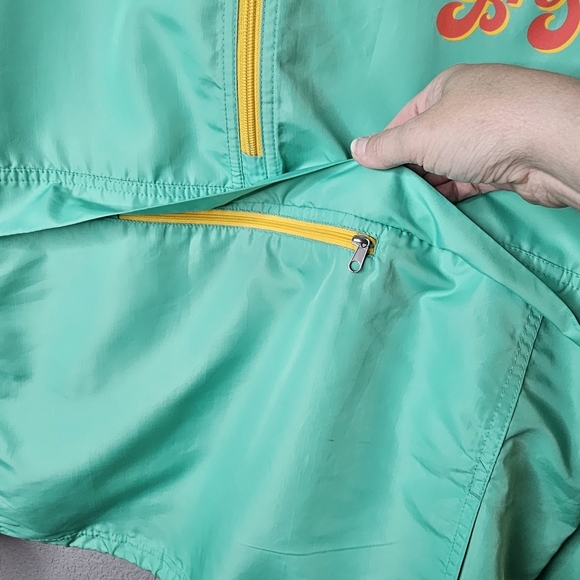 Dutch Bros Hoodie Mens Medium Pullover Logo Windbreaker Pouch Green Yellow - Picture 4 of 16